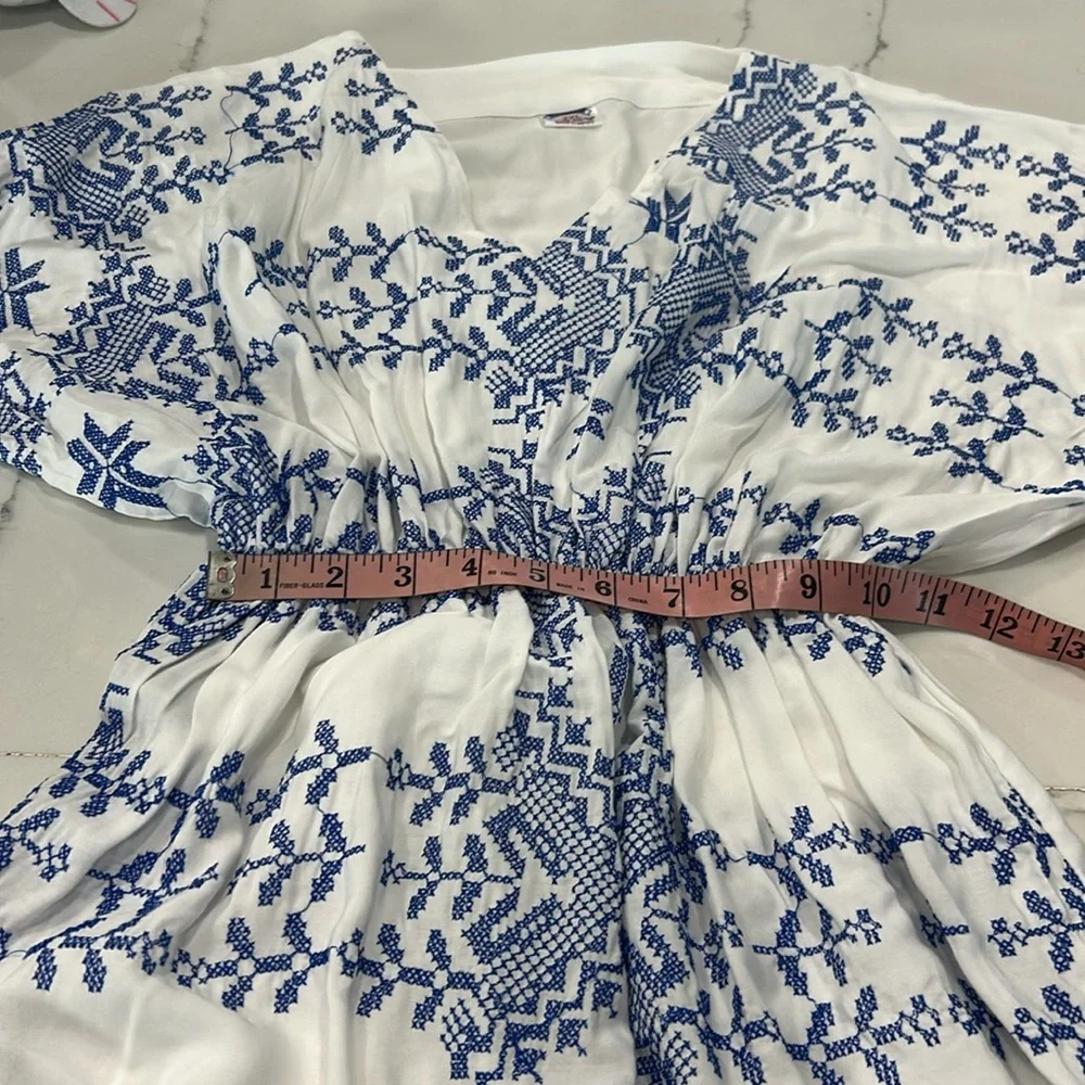 BRSY Egypt Cotton Dress. White and Blue Embroidery With Synched Waist.‎ Size 2XL